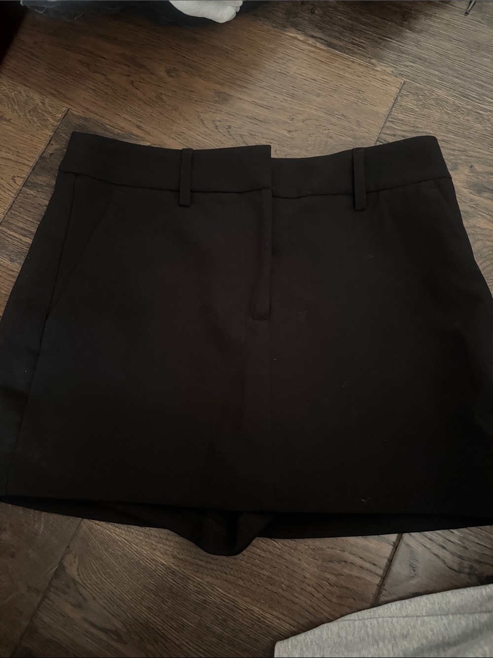Dynamite Black Tailored Skort with Belt Loops